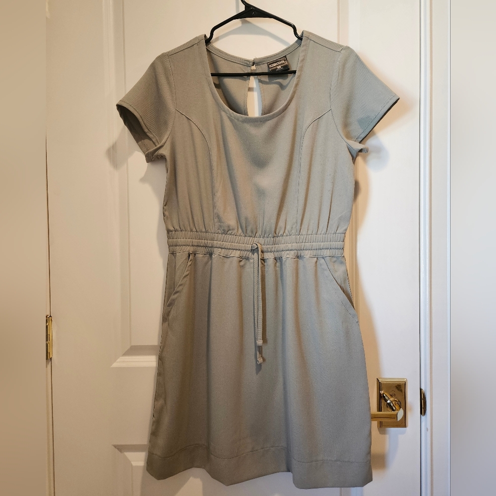 Elegant Gray Short Sleeve Dress